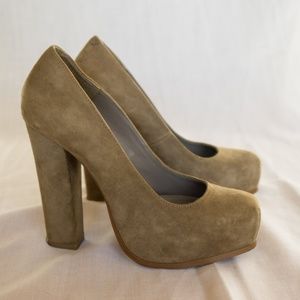 Steve Madden Sabrina Heel